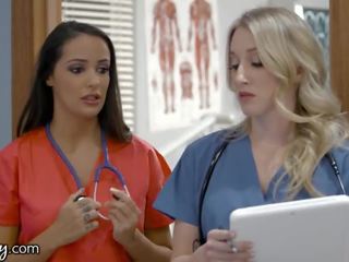 Girlsway swell recruta enfermeira com grande tetas tem um molhada cona formation com dela marvellous sexo clipe vids