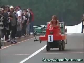 好笑 日本語 性別 race!