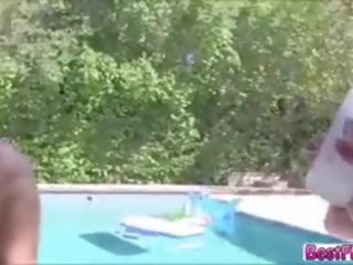 Seksi akademi pelacur mendapat musim panas kolam renang dip