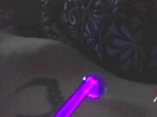 Beeindruckend was ein elektrisch orgasmus! violett zauberstab spielen!